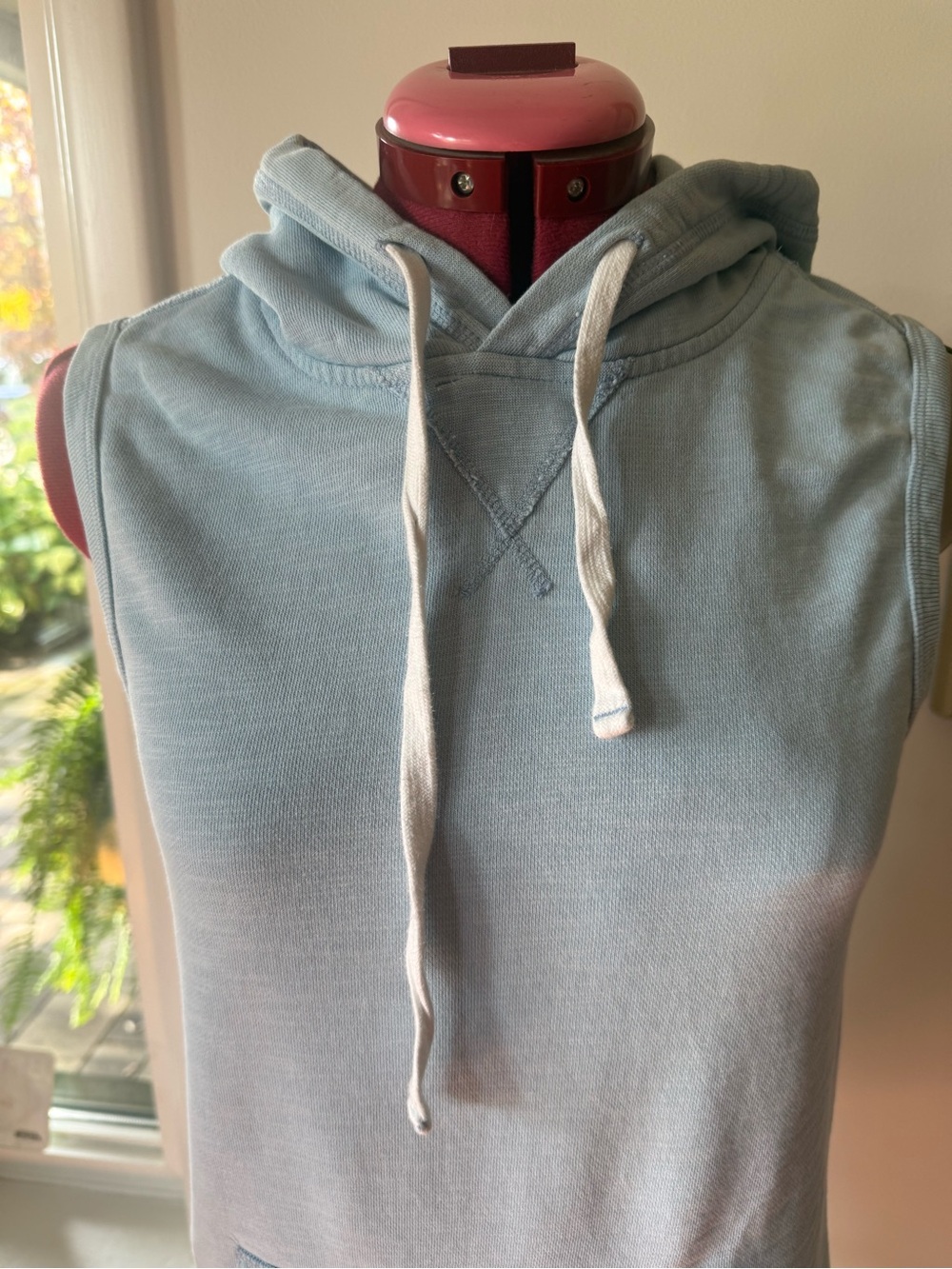 SLEEVELESS HOODIE MINI DRESS - Picture 2 of 11